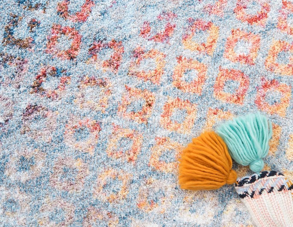 Devan - Rainbow Square Pattern Rug – Warmly