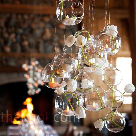 Ronda - 12 Hanging Glass Globes